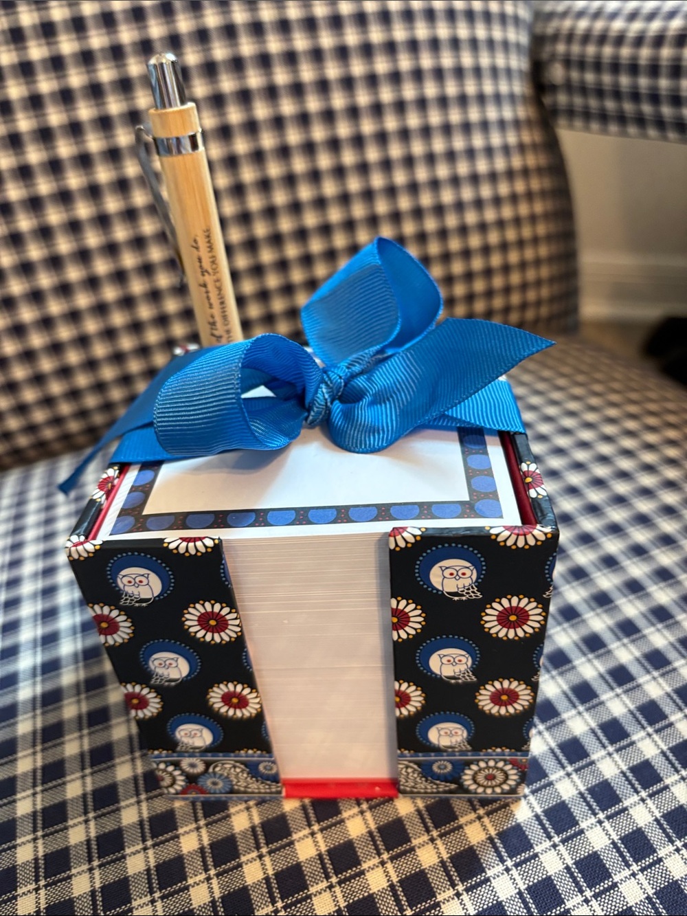 Vera Bradley Black Floral & Owl Note Cube with Bright Blue Ribbon